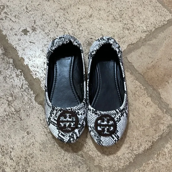 Tory Burch Snake Flats Size 8 black and white - Picture 3 of 14